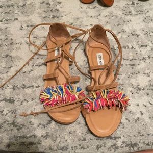 🌈Steve Madden rainbow fringe sandals 🌈